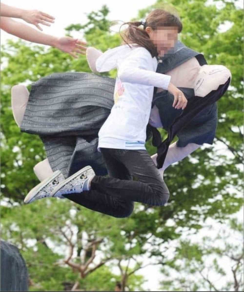 17560444627245.jpg