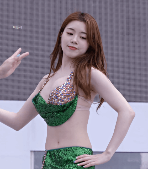 17461532007328.gif