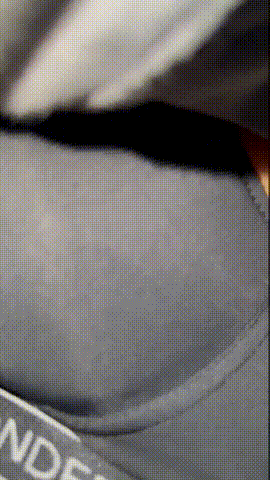 여친 가슴 찍기