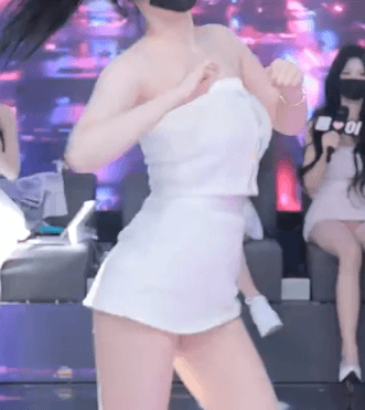17537911357987.gif