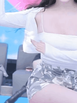 17543074386438.gif