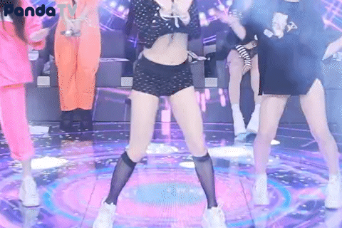 17591382173818.gif